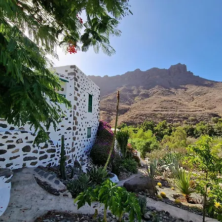 Historica Casa Maria בית נופש *